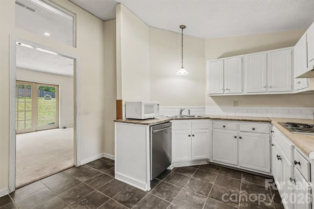 6124 Dwightware Boulevard, Charlotte, NC 28227