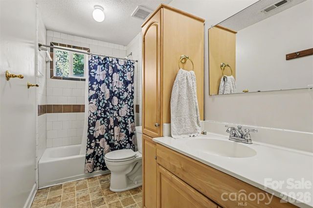 6124 Dwightware Boulevard, Charlotte, NC 28227