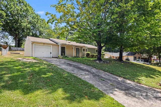 6124 Dwightware Boulevard, Charlotte, NC 28227