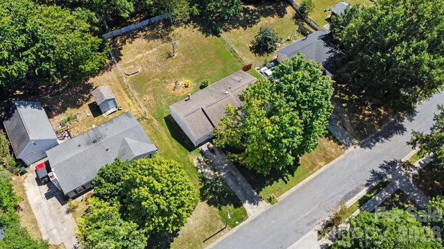 6124 Dwightware Boulevard, Charlotte, NC 28227