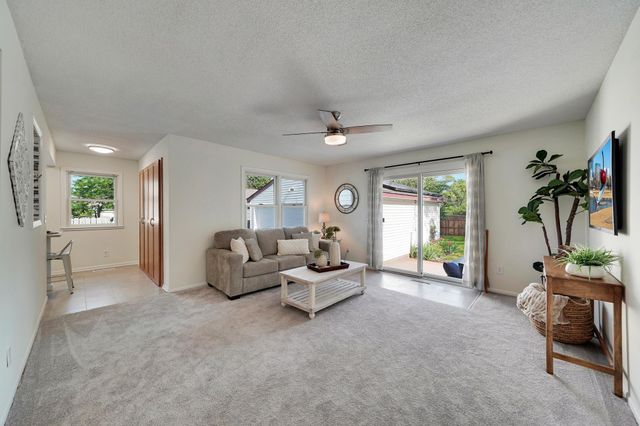 2017 Villard Avenue, Saint Paul, MN 55116
