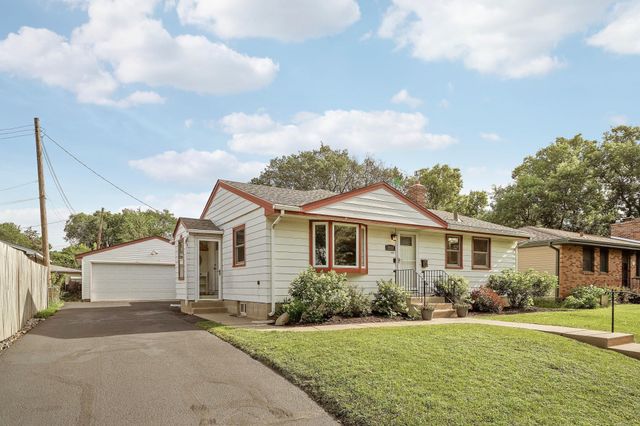 2017 Villard Avenue, Saint Paul, MN 55116