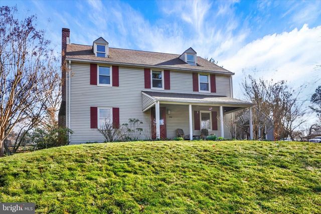 755 FETTERS MILL RD, Huntingdon Valley, PA 19006