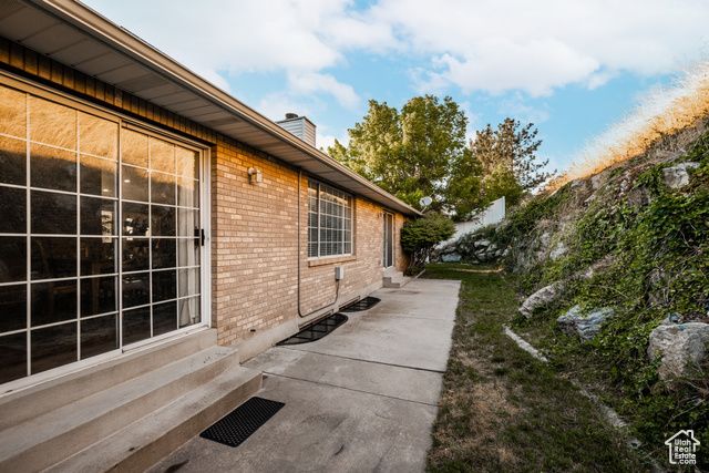 3325 S BOUNTIFUL BLVD, Bountiful, UT 84010