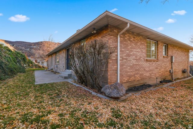 3325 S BOUNTIFUL BLVD, Bountiful, UT 84010