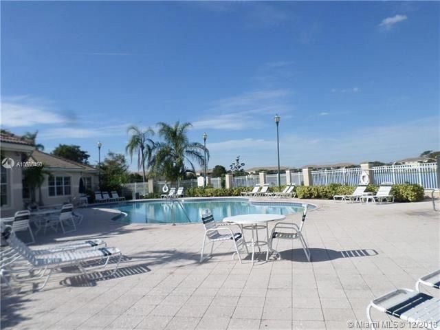 5005 Wiles Road 108, Coconut Creek, FL 33073