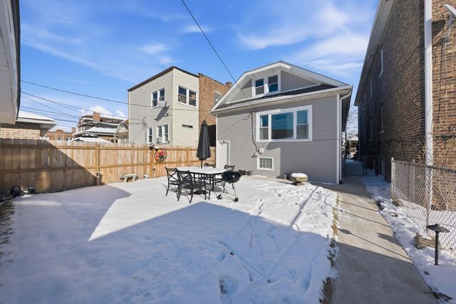 1610 S 50th Avenue, Cicero, IL 60804