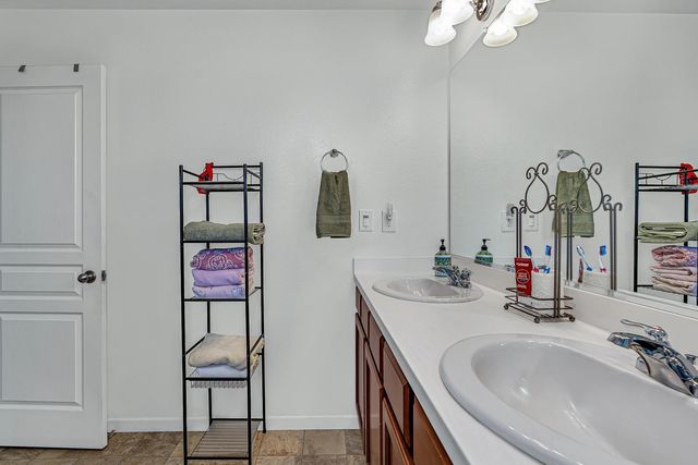 336 Solano St, Madera, CA 93638