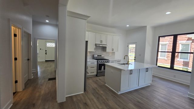 310 GARLAND ST, Memphis, TN 38104