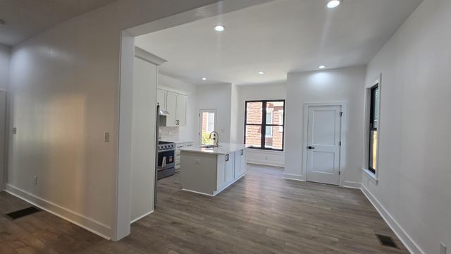 310 GARLAND ST, Memphis, TN 38104