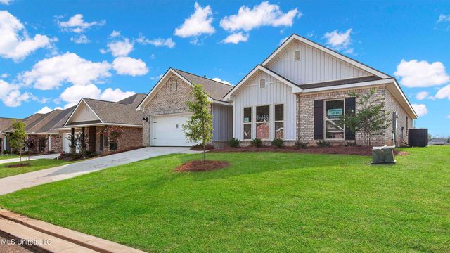 204 Serenity Lake Drive, Pearl, MS 39208