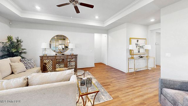 204 Serenity Lake Drive, Pearl, MS 39208