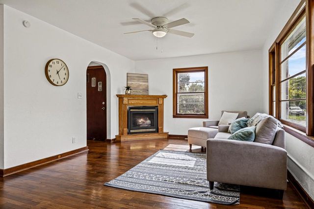 1301 30th STREET S, La Crosse, WI 54601