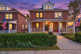 16 NEW RD, Aston, PA 19014