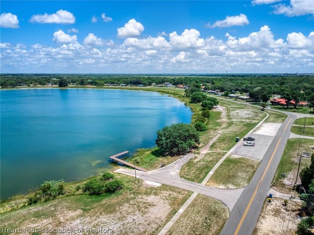 2020 N Torrington Road, Avon Park, FL 33825