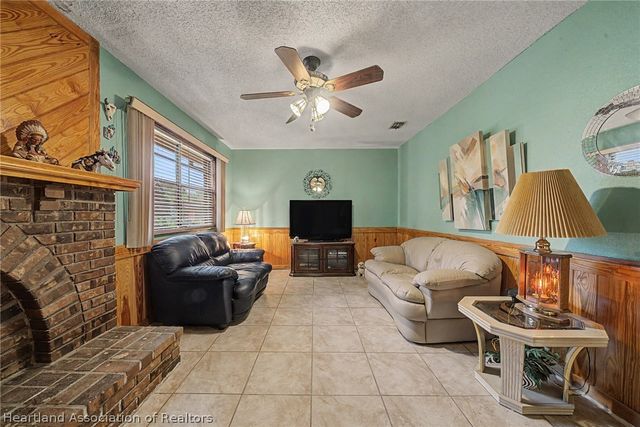 2020 N Torrington Road, Avon Park, FL 33825