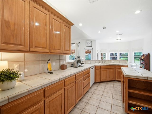 121 Delaney Rae, New Braunfels, TX 78132