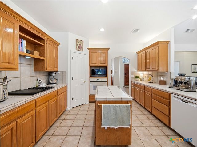 121 Delaney Rae, New Braunfels, TX 78132