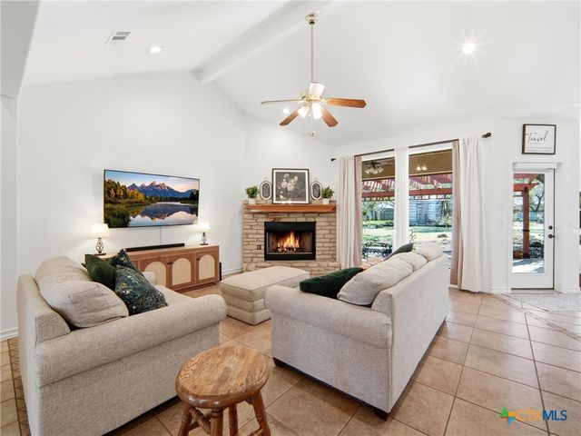 121 Delaney Rae, New Braunfels, TX 78132