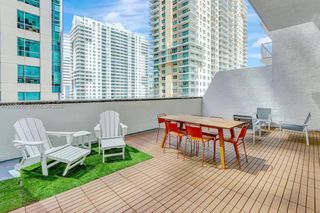 1200 Brickell Bay Dr 1404, Miami, FL 33131
