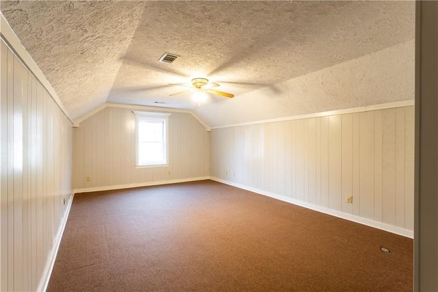184 Wildflower Drive, Social Circle, GA 30025