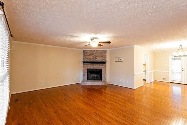 184 Wildflower Drive, Social Circle, GA 30025