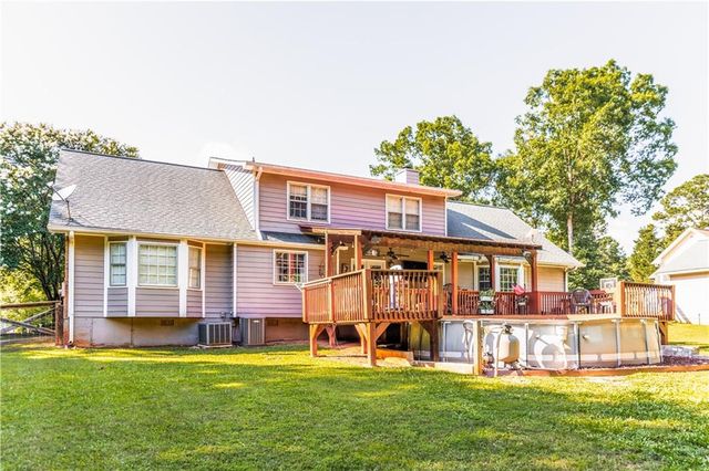 184 Wildflower Drive, Social Circle, GA 30025