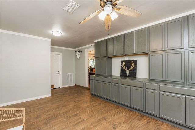 3701 Waldron, Corpus Christi, TX 78418