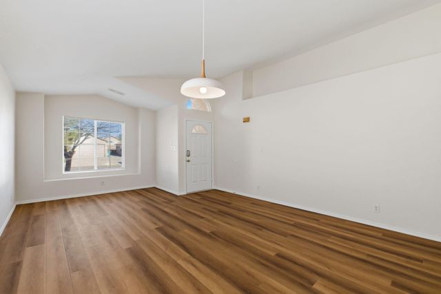 724 Morning Meadows Drive NE, Rio Rancho, NM 87144