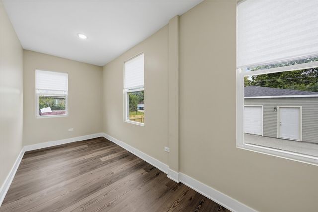 8817 S Parnell Avenue, Chicago, IL 60620