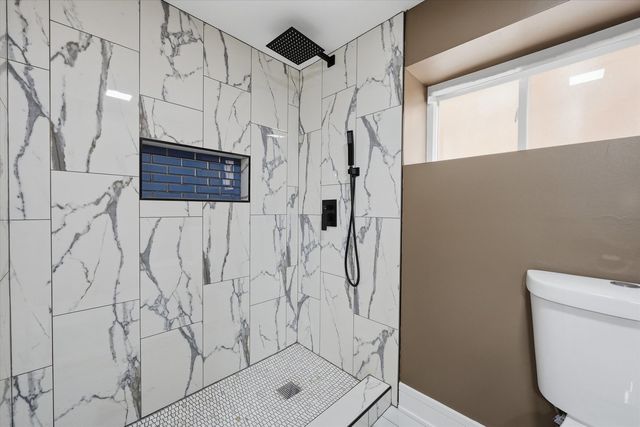 8817 S Parnell Avenue, Chicago, IL 60620