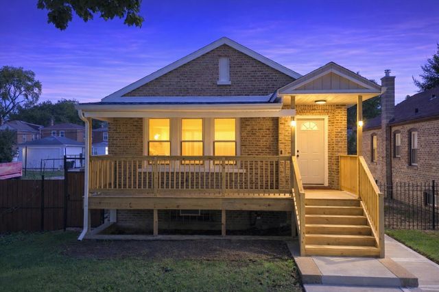 8817 S Parnell Avenue, Chicago, IL 60620