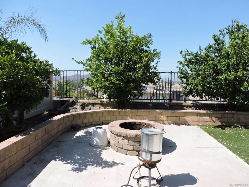 Image 8 of property listing at 28716 Autumn, Menifee, CA 92584