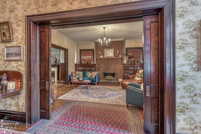 130 Solar Street, Bristol, VA 24201