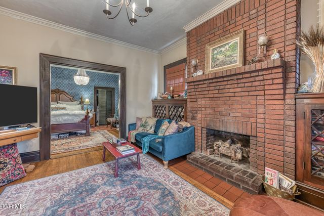 130 Solar Street, Bristol, VA 24201