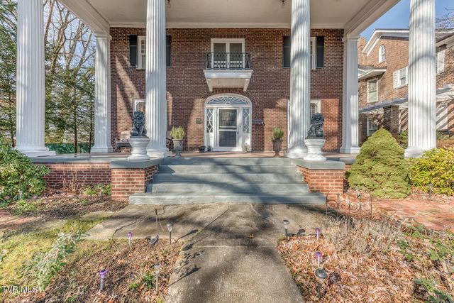 130 Solar Street, Bristol, VA 24201