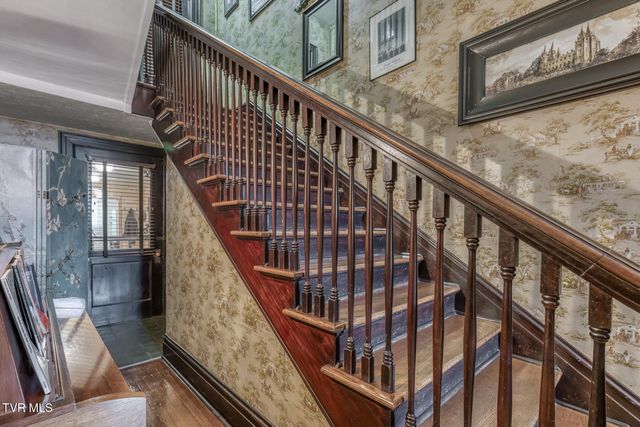 130 Solar Street, Bristol, VA 24201