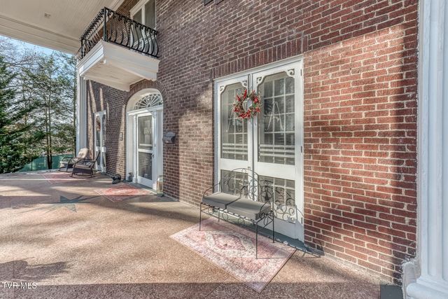 130 Solar Street, Bristol, VA 24201