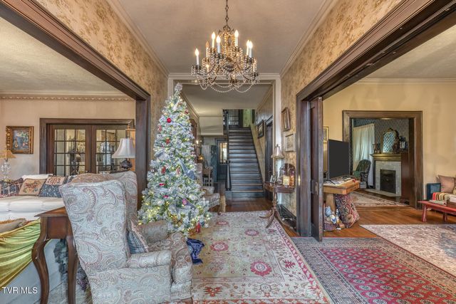 130 Solar Street, Bristol, VA 24201