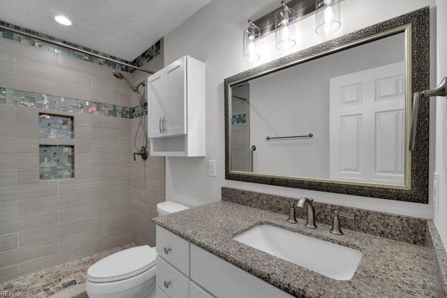 105 Londonderry LN, Williamsburg, VA 23188