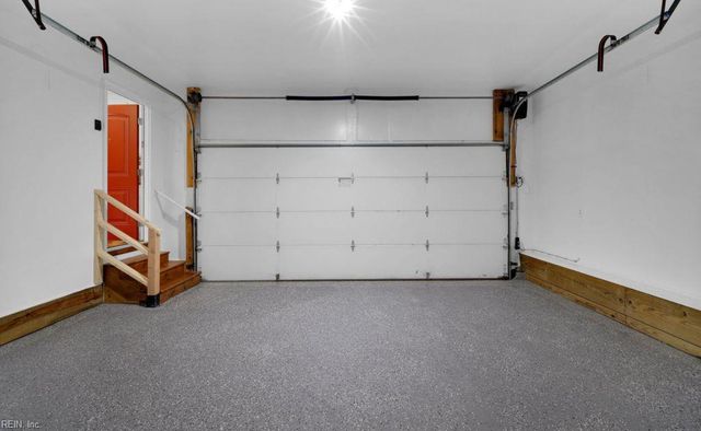 105 Londonderry LN, Williamsburg, VA 23188