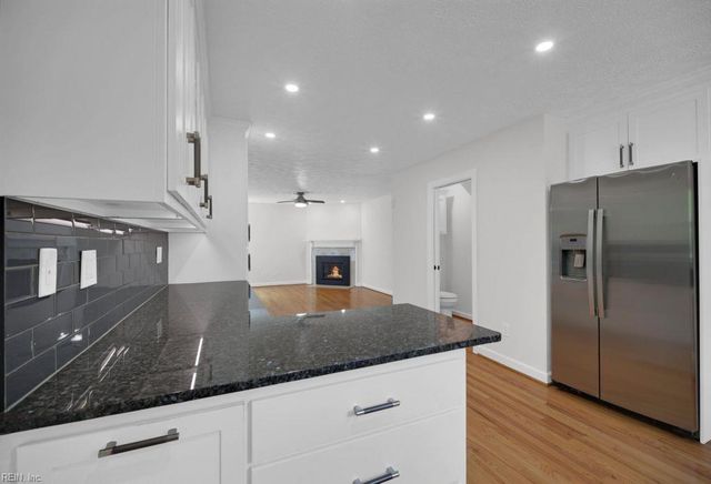 105 Londonderry LN, Williamsburg, VA 23188