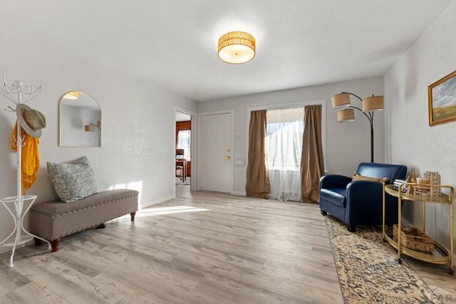 621 Scranton Ave, Pueblo, CO 81004