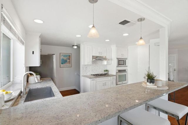 16152 Loretta Lane, Los Gatos, CA 95032