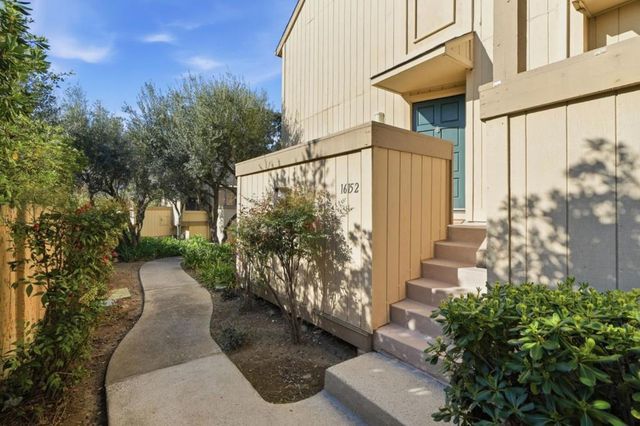 16152 Loretta Lane, Los Gatos, CA 95032