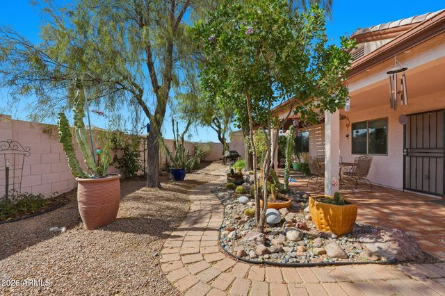 9069 W RAVEN Drive, Arizona City, AZ 85123