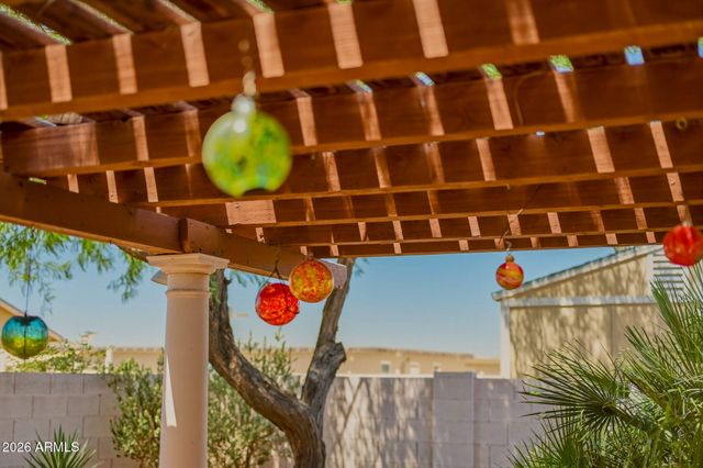 9069 W RAVEN Drive, Arizona City, AZ 85123