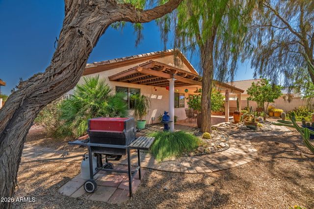 9069 W RAVEN Drive, Arizona City, AZ 85123