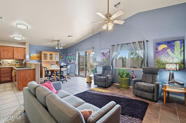 9069 W RAVEN Drive, Arizona City, AZ 85123