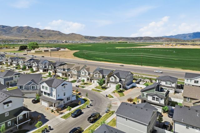 132 S COPPER CANYON LN, Saratoga Springs, UT 84045